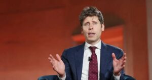 Sam Altman admite que sua previsão de um desastre no mercado de trabalho causado pela inteligência artificial pode ter estado errada.
