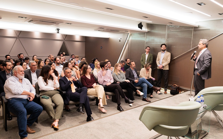 Brasil Salomão apresenta Relatório ESG e estabelece metas públicas para os próximos anos - Revide