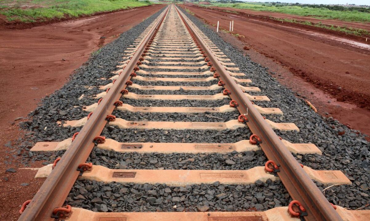 Portaria prevê 1% do Capex de ferrovias para resiliência climática e ESG
