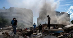 Mais de 1.450 pessoas morreram no desastre do terremoto na Venezuela.