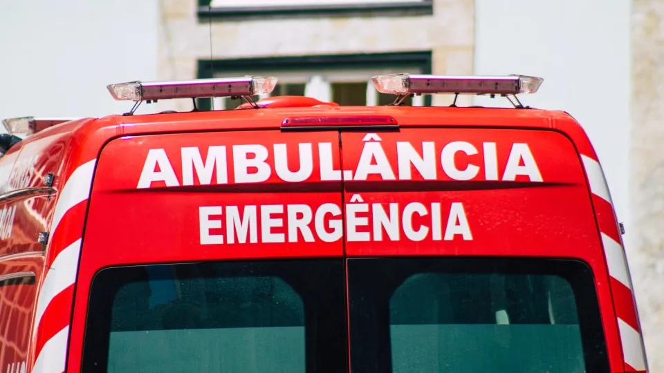 Paulo perdeu a mulher num acidente no IC2. Agora procura quem o salvou