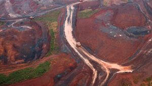 Vale Planeja Investimento de R$ 13 Bilhões em Descarbonização e Projeta Custos Climáticos