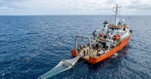 4 mil amostras bastaram para confirmar que os oceanos do mundo estão contaminados por antibióticos e que a Espanha é o país mais afetado