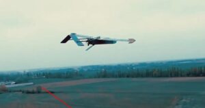 Ataque com drones ucranianos incendeia o “maior complexo químico de gás do mundo” no interior da Rússia
