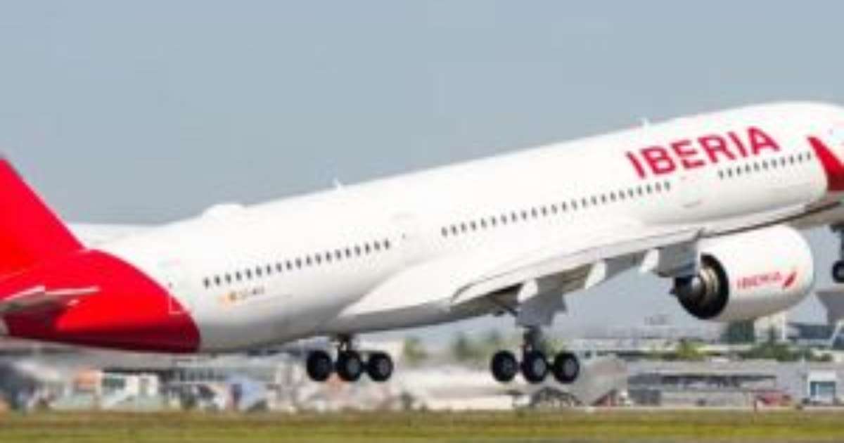 Avião que saiu de Recife recebe alerta de colisão durante voo para a Espanha; sistema evita acidente