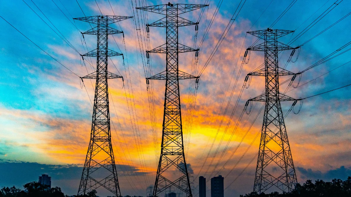 Startup cria sistema de baterias para reduzir conta de luz de pequenos negócios