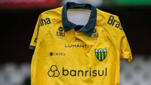 Filho de jogador do Ypiranga morre aos 2 anos após acidente