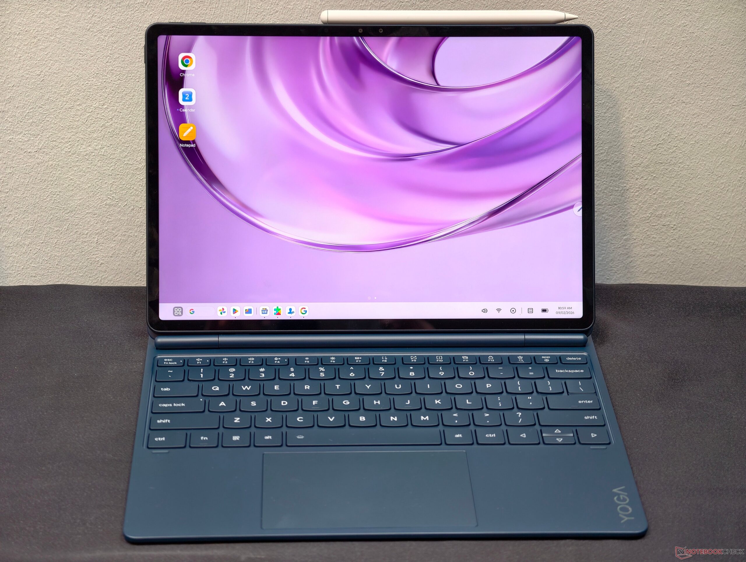A Lenovo lança novo tablet com tela 4K e Snapdragon 8 Elite