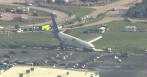 Acidente com avião da Amazon em Miami deixa ao menos 5 mortos